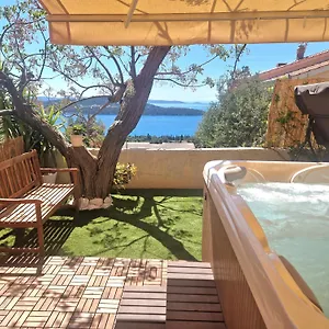 Elza Apartament Trogir